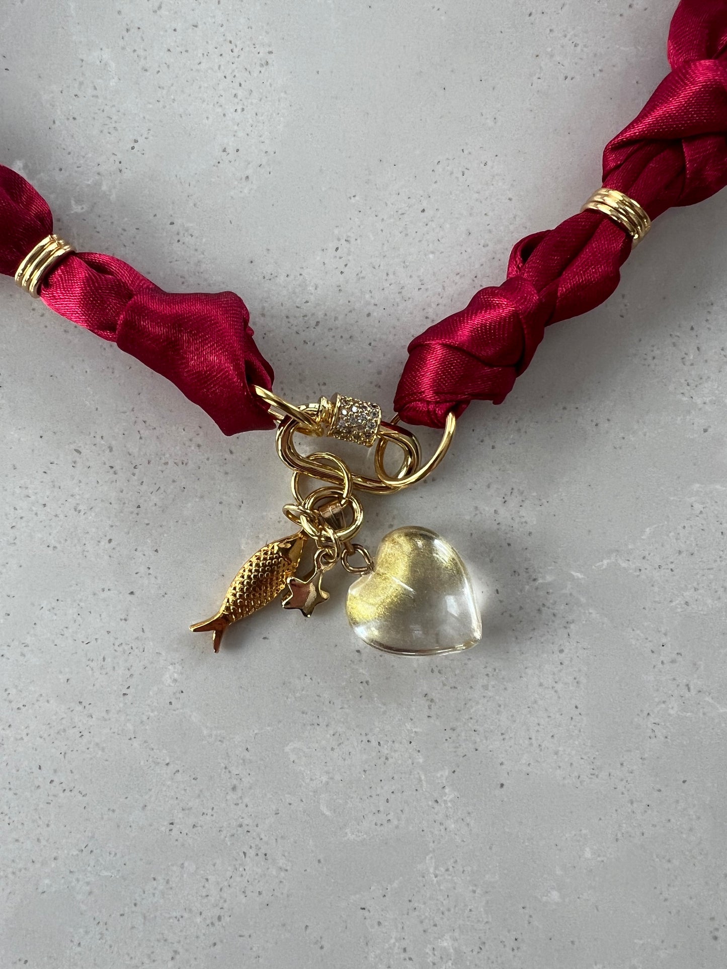 Scarf necklace with sparkling oval closure #47