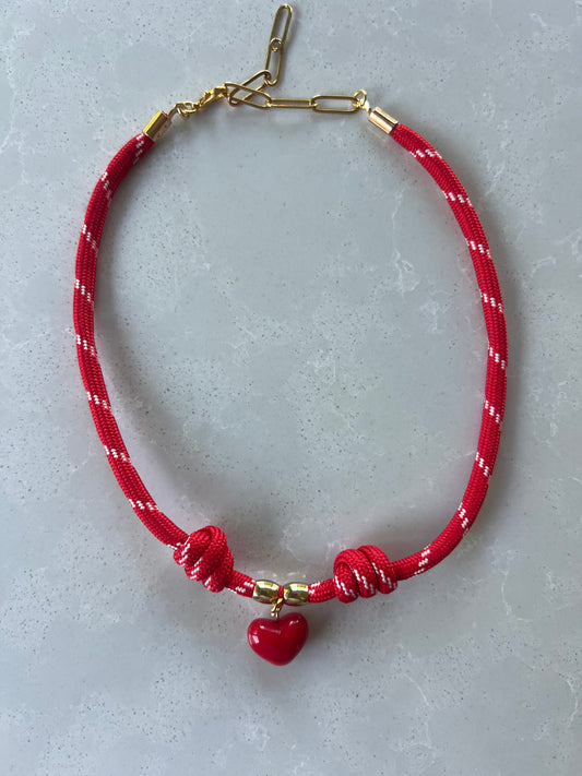 Short cord necklace with bubble heart #111