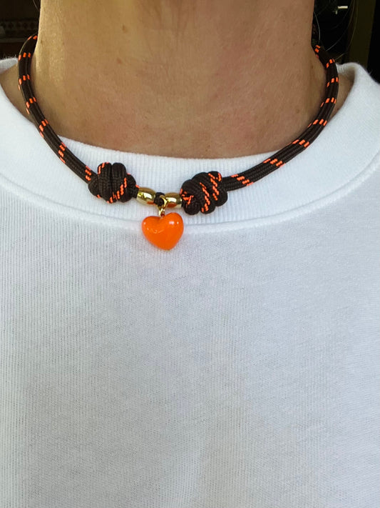 Short cord necklace with bubble heart #112