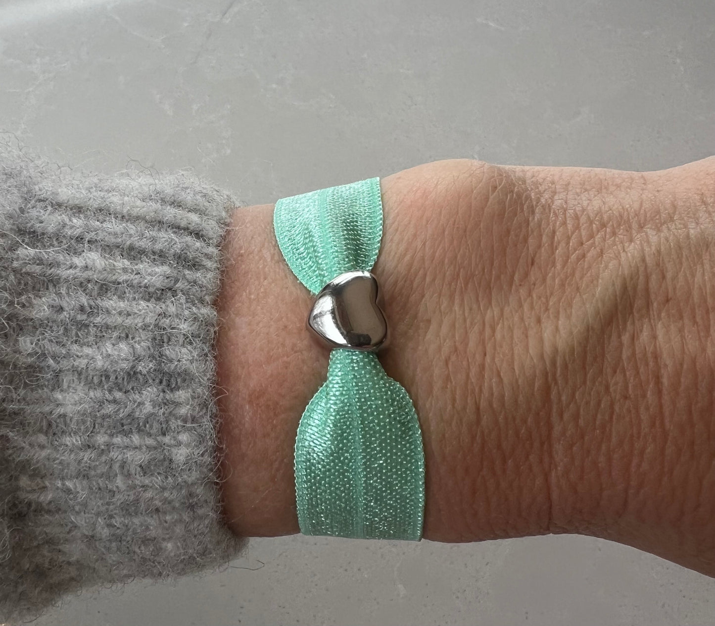 Elastic silver heart bracelet turquoise