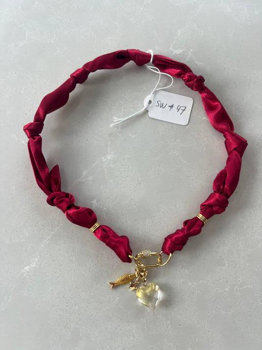 Scarf necklace with sparkling oval closure #47